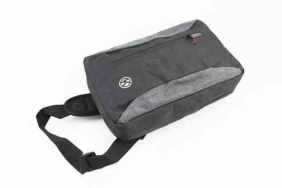 Сумка-слінг через плече (на кермо електросамокату), кріпл. на липучці, швидкознімна, чорно-сіра Київ