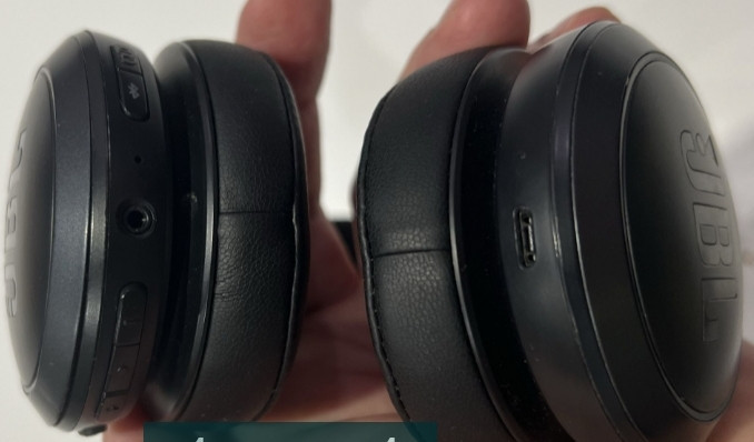 Наушники накладные JBL LIVE 400Вт. Black. Киев - изображение 2