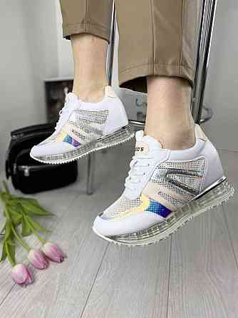 Lonza Кросівки жіночі LONZA F99632/1 білі (весна-літо, шкіра натуральна) (5180) лише 41р. Коломыя