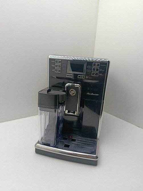 Автоматична кавомашина з капучинаторм Saeco PicoBaristo HD8925 (товар вживаний) Луцк - изображение 4