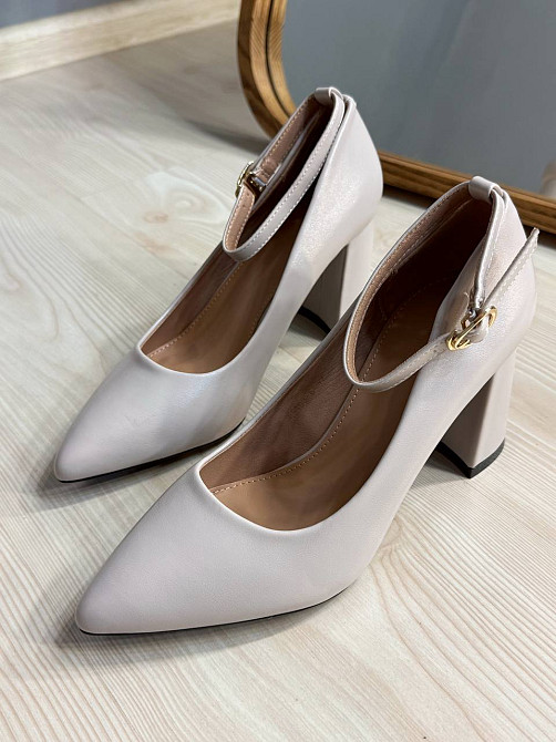 Туфли женские Meideli 3190-6 лодочки с ремешком на устойчивом каблуке экокожа бежевые, 40, 25,4 см Киев - изображение 7