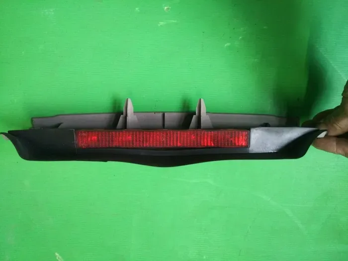 Козирьок 1S71-N46404-Dhw з стоп сигналом 1S71-13A613-AE Форд Мондео 3 Винница - изображение 4