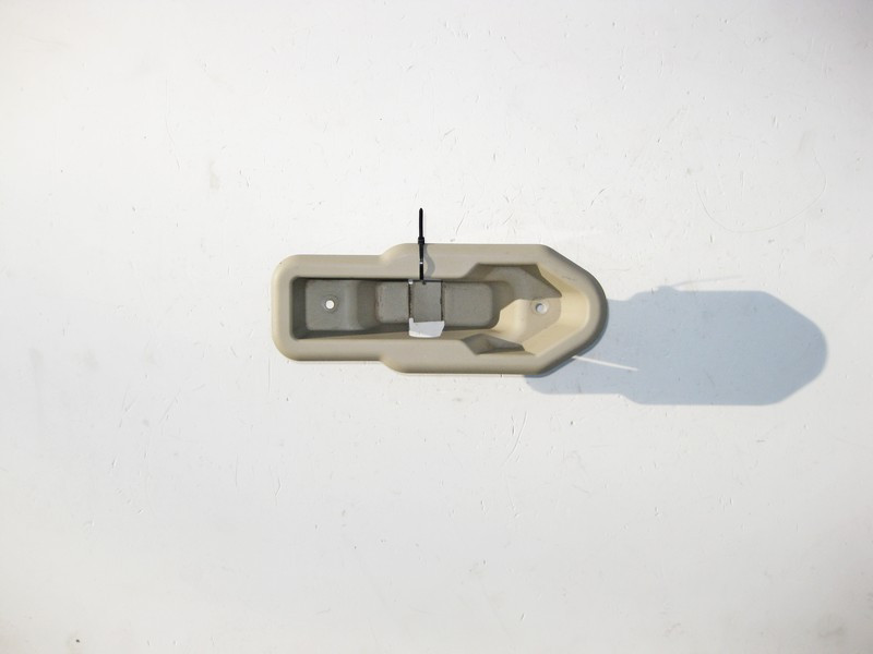 Mercedes-Benz  A1669242737 8N84 Накладка петлі замка заднього сидіння зовнішня бежева GL X166 Одеса - фото 1