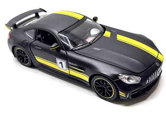 Машина Автосвит Mercedes SL-class инерционная открываются двери капот багажник 20см Черная с желтым (AP-1840) Чернігів