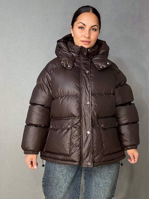 Куртка жіноча A-N 30046 глянцева пуффер подовжена з капюшоном S-M, коричневий, SM Київ - фото 16