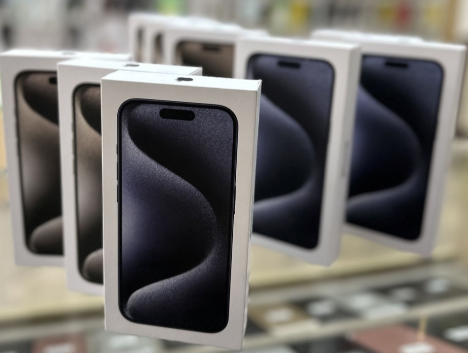 Айфон: iPhone 15 Pro Max 256/512 / 1TB. Київ - фото 1