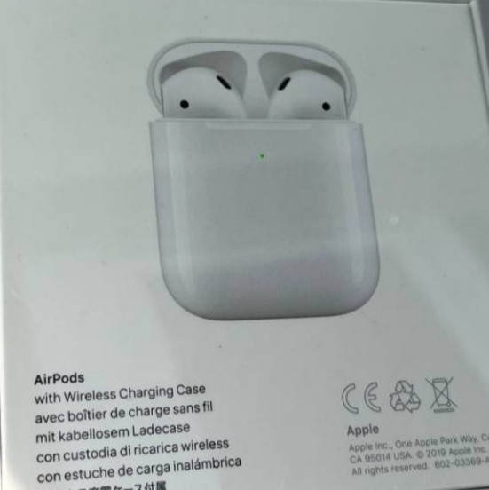 Наушники Apple AirPods with Charging Case Киев - изображение 3