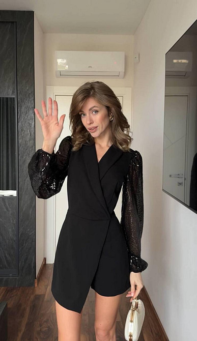 Жіночий стильний привабливий комбінезон із паєтками креп дайвінг 46/48 Одеса - фото 4