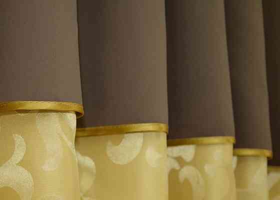 Кухонные шторы VR-Textil № 073к с ламбрекеном и подхватами золотистый с коричневым 270х150 см (59-953) Киев