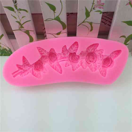 Молд силиконовый Розы 110 на 39 мм розовый Киев