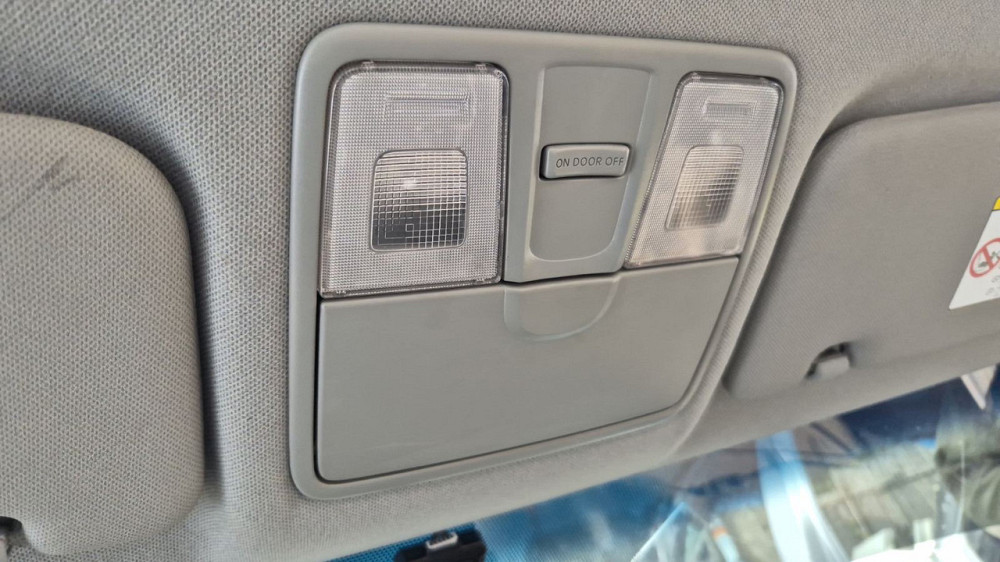 Hyundai Accent 2011-2019 Плафон салону Київ - фото 1