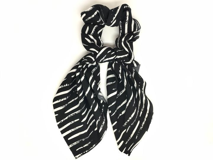 Резинка хвостовой платок Твилли черный с рисунком Киев - изображение 1