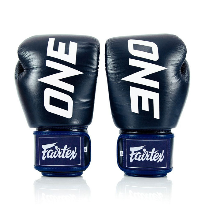 Боксерські рукавиці Fairtex BGV1-ONE (натуральна шкіра) Blue 14 унцій (бинти в комплекті) Кам'янське - фото 3