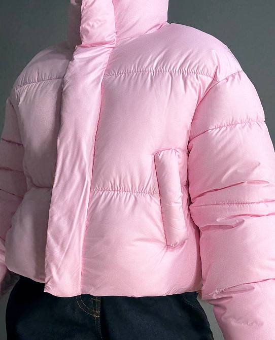 Куртка женская Haiziyuan 8606 короткая пуффер с воротником розовая, розовый, M Киев - изображение 4