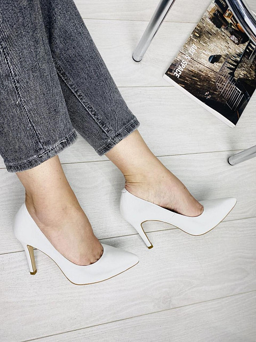 Nivelle Туфлі жіночі NIVELLE білі натуральна шкіра каблук 10 см 37р. (1826/91-9535) Коломия - фото 9