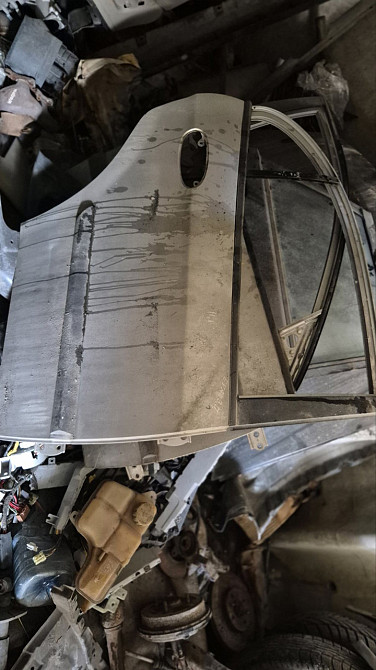 Задняя правая дверь Chevrolet Evanda 2006–2010 Киев - изображение 1