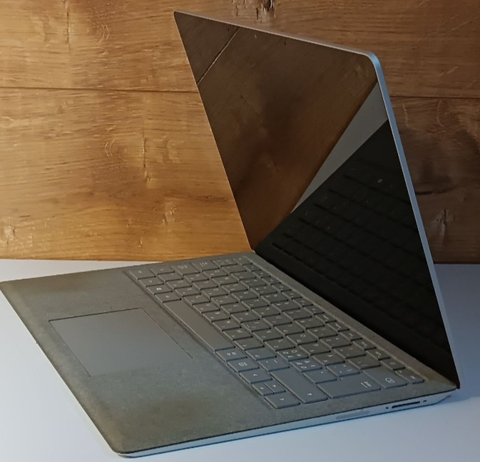 Сенсорний UltraBook Microsoft Surface Laptop / i5-7300 / 8 ОЗП / SSD256Gb. 2K. Харків - фото 6