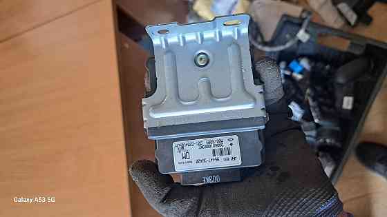 Блок керування повним приводом Hyundai Santa Fe (2012-2019) 95447-3B400 Київ