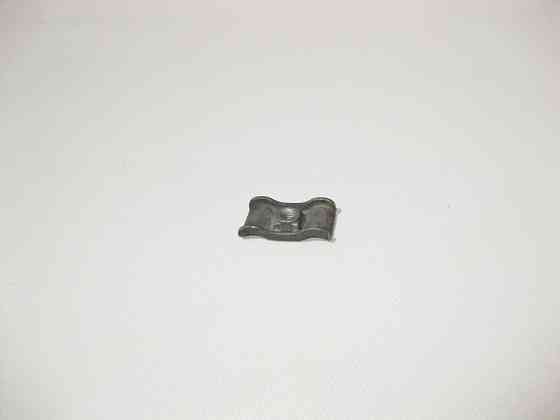 Mercedes-Benz  A0009952632 Хомут кріплення масляних трубок з привареною гайкою M6 Одеса