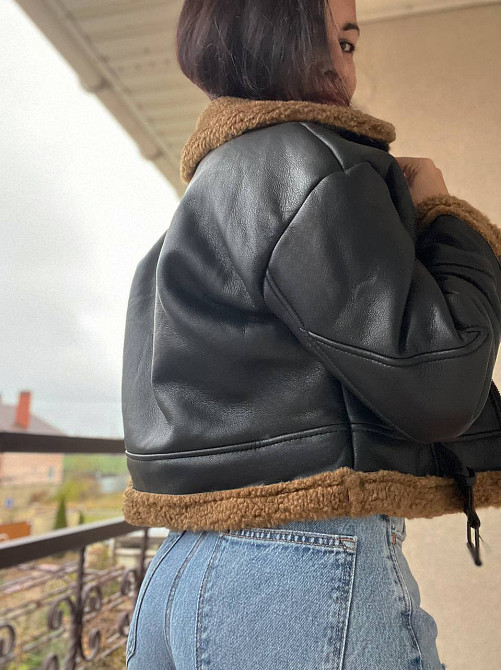 Дублянка жіноча Aftf Basic 2437 коротка авіатор на блискавці з коричневим хутром екошкіра чорна, чорний, L Київ - фото 18