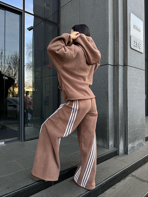 Женский теплый костюм двойка с лампасами из турецкого флиса Мокко, 46/48 Одесса - изображение 6