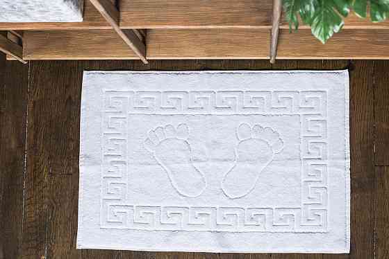 Ecotton Килимок махровий Ecotton 50х70 см 650 гр./м рушник для ніг білий з тисненням Ніжки для Коломыя