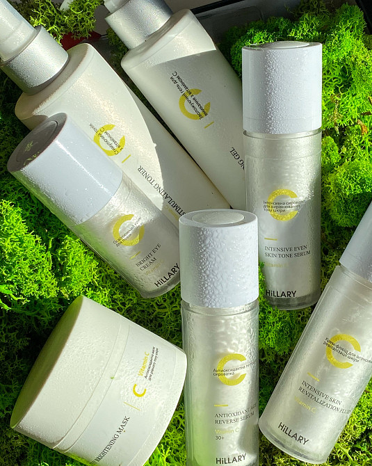 Базовий набір для догляду за обличчям та повіками із вітаміном C Hillary Київ - фото 2