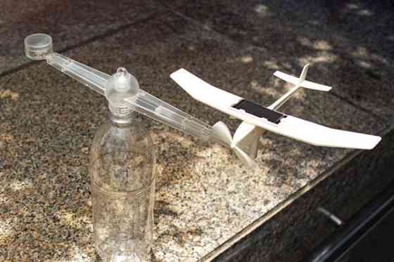 Набір для досліджень 4М Літак на сонячній батареї (00-03376) Харків