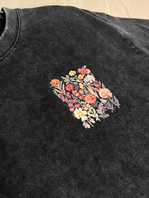 Футболка жіноча A-N 27005 тай-дай варена з квітковим принтом на спині, чорний, one size Київ - фото 17