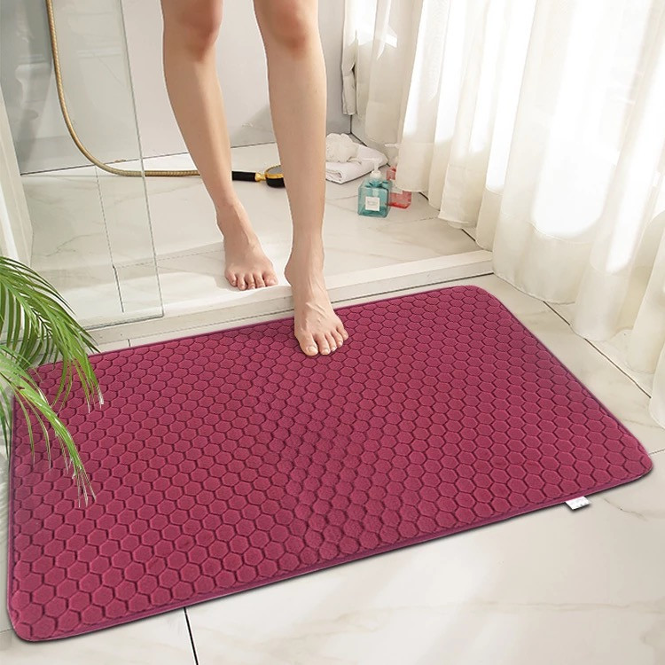 Коврик для ванной комнаты и душа Bathlux мягкий плотный ворс, нескользящий, влаговпитывающий Бордовый Каменец-Подольский - изображение 1
