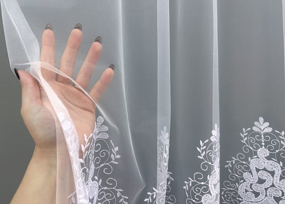 Тюль VR-Textil 1842т Фатин з вишивкою Холодний білий 300х270 см (40-199) Київ - фото 4