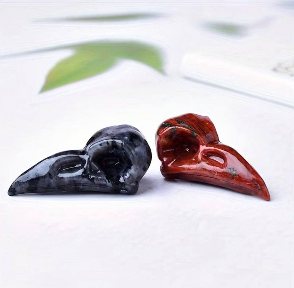 Череп ворона з червоного обсидіану 3.7–4 см декоративний камінь Київ - фото 2