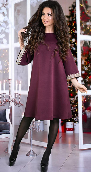 Ошатне розкльошене плаття з красивими рукавами та кристалами (50) Київ - фото 1