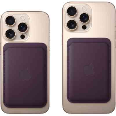 Чехол для мобильного телефона Apple iPhone FineWoven Wallet with MagSafe - Blackberry (MA7A4ZM/A) Винница