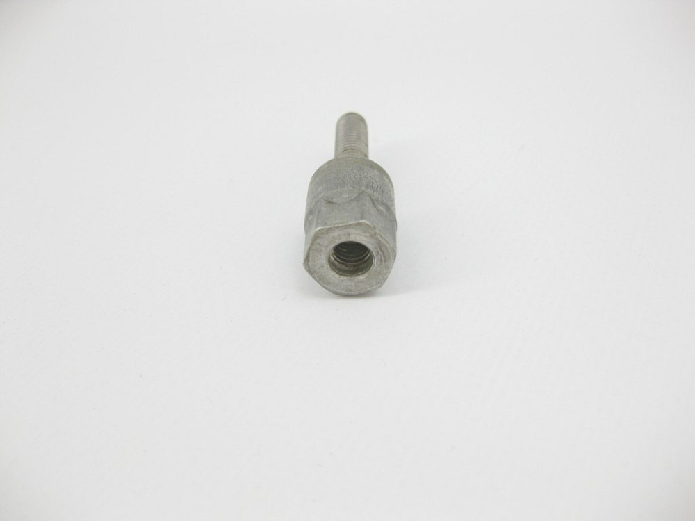 Mercedes-Benz  A0009900465 Різьбова проставка кріплення блоку ISM Одесса - изображение 2