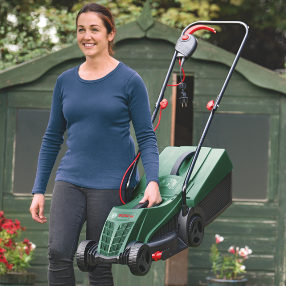 Потужна газонокосарка електрична Bosch EasyRotak 32-205 : 1.2 кВт, ширина захвата 32 см (06008A6300) Київ