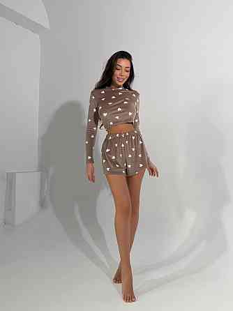 Жіноча стильна домашня принтована піжама плюшевий велюр Капучино Одеса