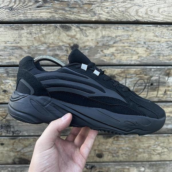 Термо Кросівки Adidas Boost 700 Чорні Чоловічі Адідас Замшеві Єврозима (розміри: 41,42,43,44,45,46) Дніпро - фото 8