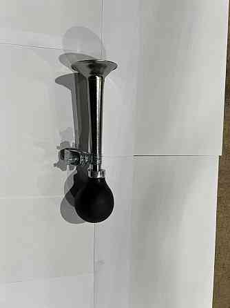 Сигнал- клаксон воздушный велосипедный (хром, с креплением) Мукачево