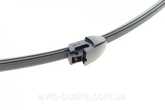 Щетка стеклоочистителя бескаркасная 450мм (1 шт) задняя на Volkswagen Transporter V Bosch 3397016130 Киев