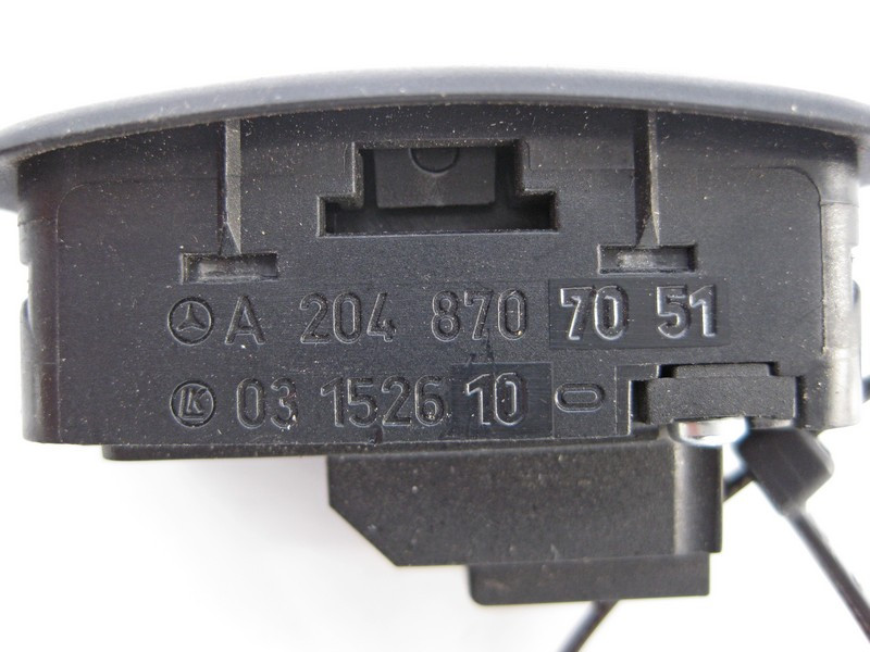 Mercedes-Benz  A2048707051 9107 Кнопка відкриття багажника на дверях водія C-Class W204 Одесса - изображение 4