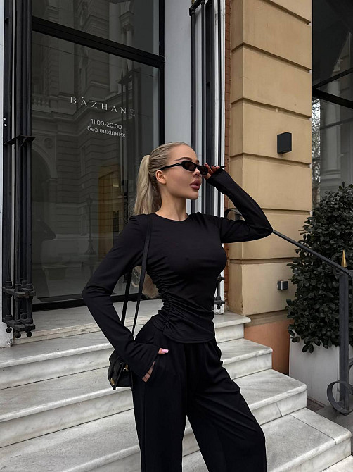 Жіночий базовий прогулянковий костюм-двійка: лонгслів і штани турецький мікродайвінг Чорний Одеса - фото 9