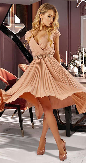 Красивое платье плиссе без рукава и с юбкой солье (44) Киев - изображение 3