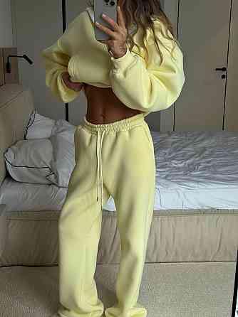 Жіночий стильний теплий костюм, двійка турецька тринитка на флісі Жовтий Одеса