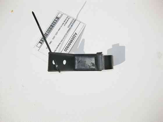 Mercedes-Benz  A2209950920 Кронштейн дроту на підсилювачі переднього бампера S-Class W220 Одесса