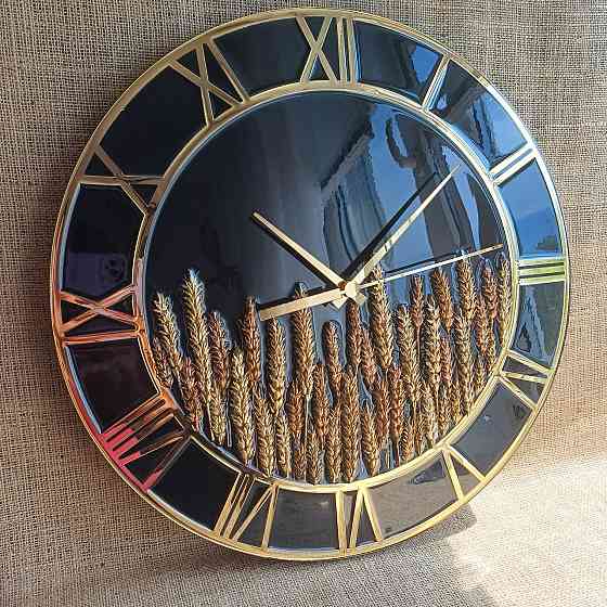 Годинник настінний 50 см з епоксидної смоли ручної роботи Дніпро