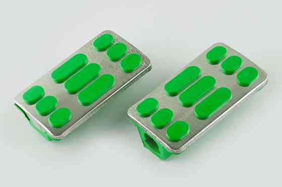 Гумки підніжок водія Delta (зелені з хромованою вставкою mod:2) XJB Київ