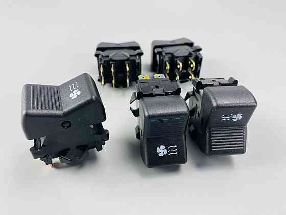 Перемикач (клавіша) вентилятора отопітеля МТЗ Мукачево