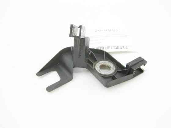 Mercedes-Benz  A1665454640 Кронштейн електропроводу датчика ABS на правому задньому поворотному кулаку ML/GLE W166 GL/GLS X166 GLE Coupe C292 Одеса