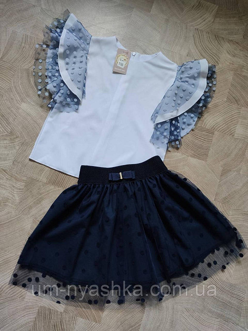 Комплект школьной формы блузка короткий рукав и красивая юбка р.140 Кривой Рог - изображение 1